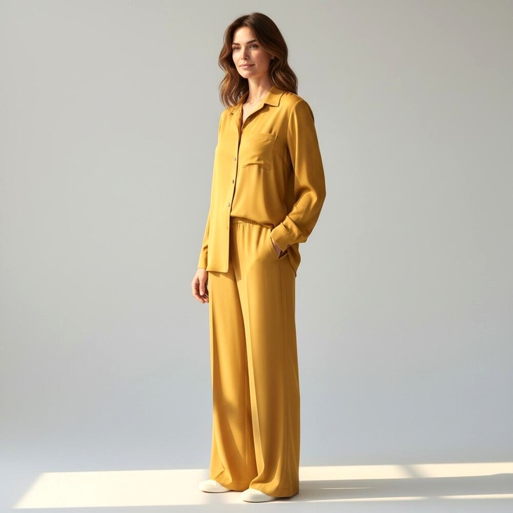 K.C. STUDIO Women’s NWT 2 Piece Antique Gold Top/Jacket and  Pants 14P Versatile